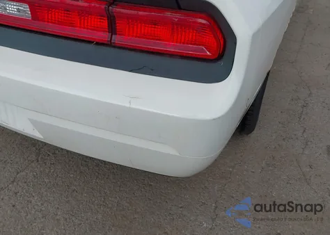 2009 Dodge Challenger Se/Sxt from USA, damaged, VIN 2B3LJ44V39H577140